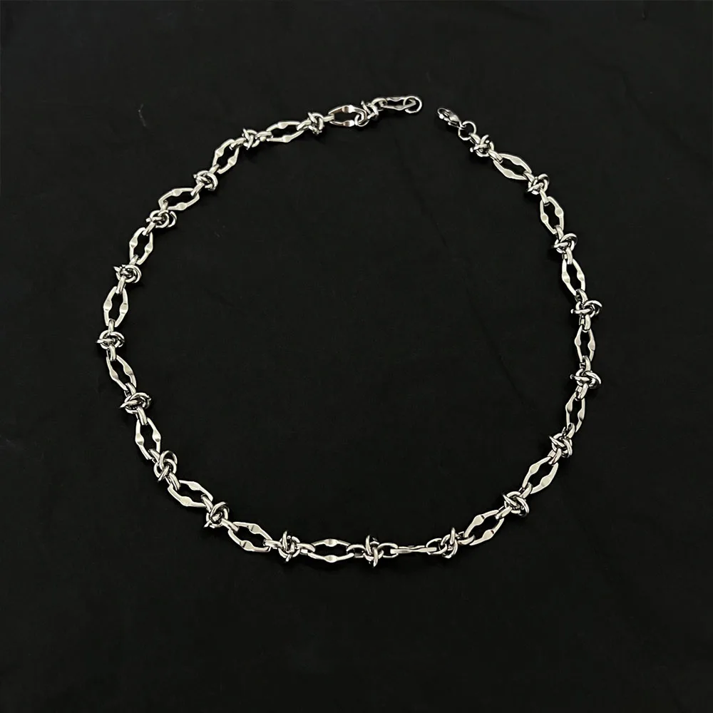 Interlocked Chain Necklace